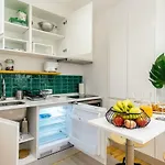 شقة Lovelystay - Traditional Alfama View *