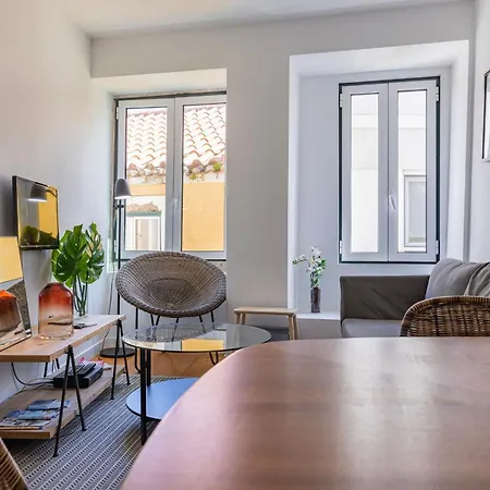 Traditional Alfama View By Lovelystay Apartamento Lisboa