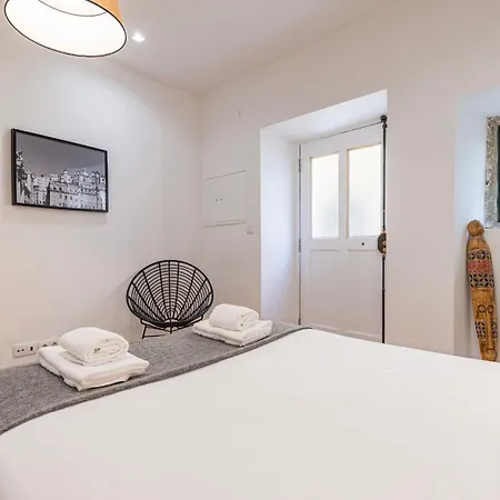 Traditional Alfama View By Lovelystay Apartamento *