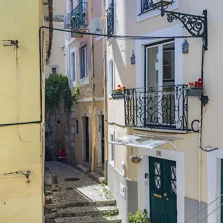 Traditional Alfama View By Lovelystay Apartamento *