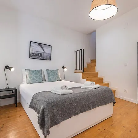 Traditional Alfama View By Lovelystay Apartamento
