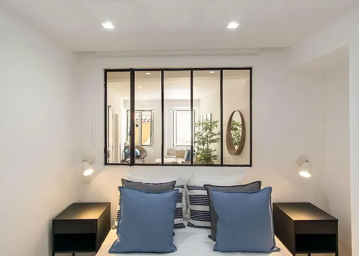 شقة Lovelystay - Traditional Alfama View Lisboa